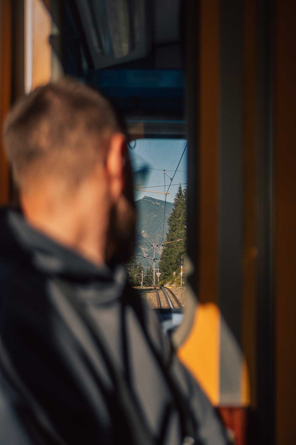 Fabio_Arnold_Commercial_Train_02